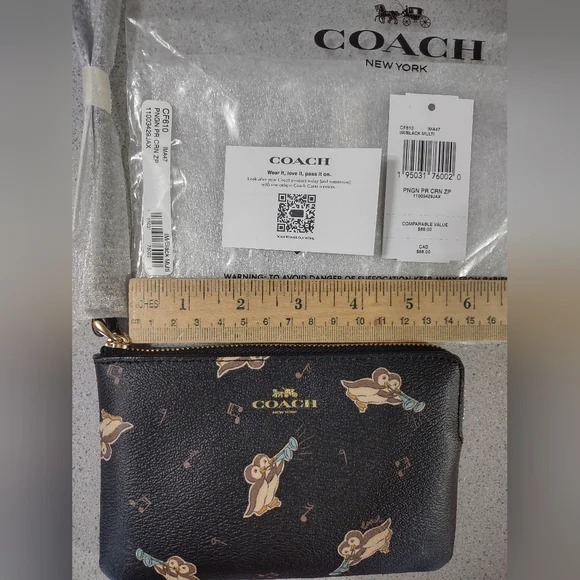 Brand New!Coach Wristlet - Picture 3 of 4